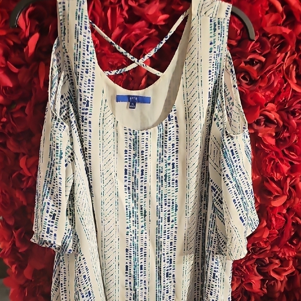 Apt. 9 Women's Blue Patterned Cutout Shoulder Top With Strap Detail Size XLarge